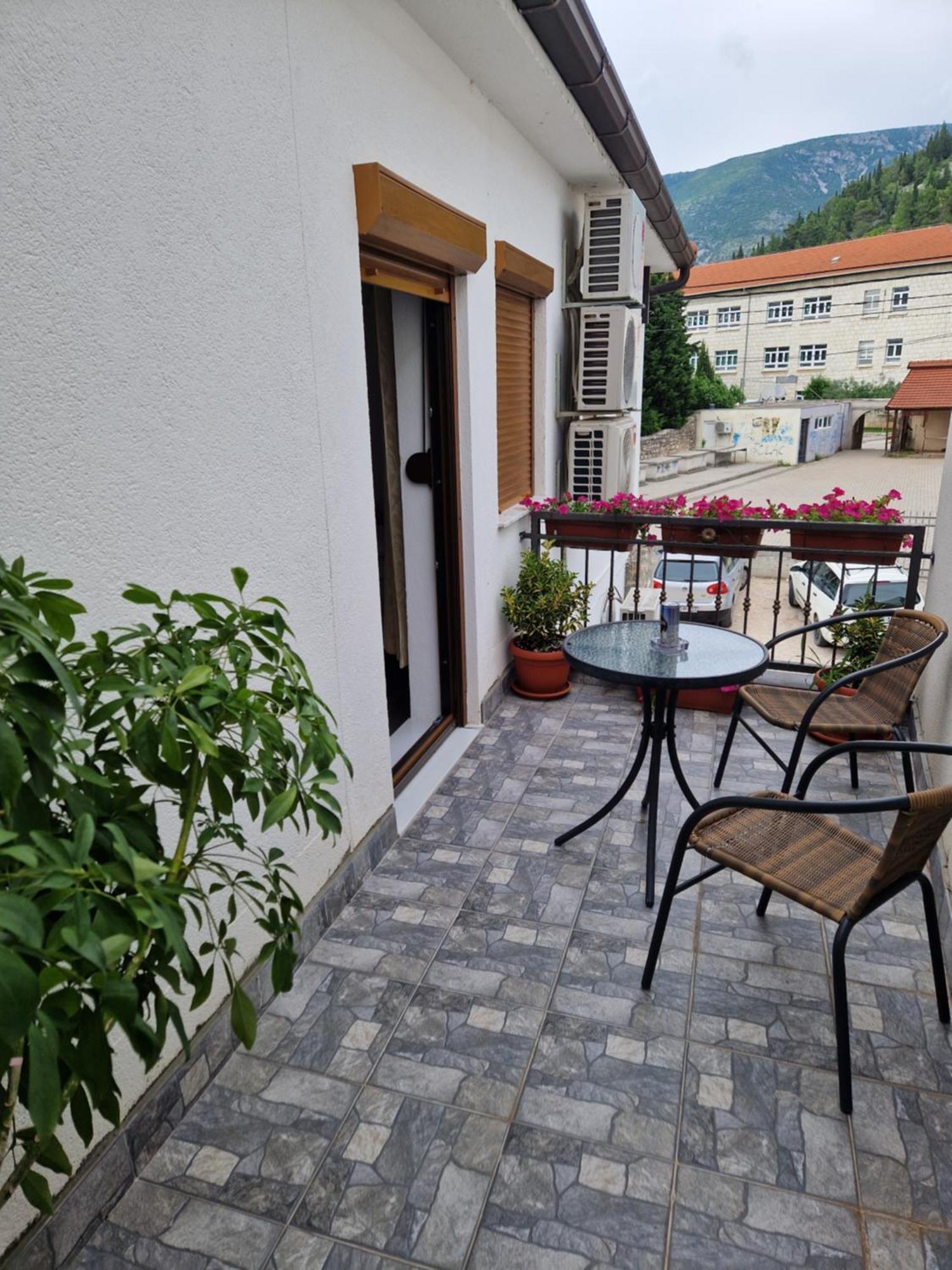 Guesthouse Check In Stolac Exterior photo